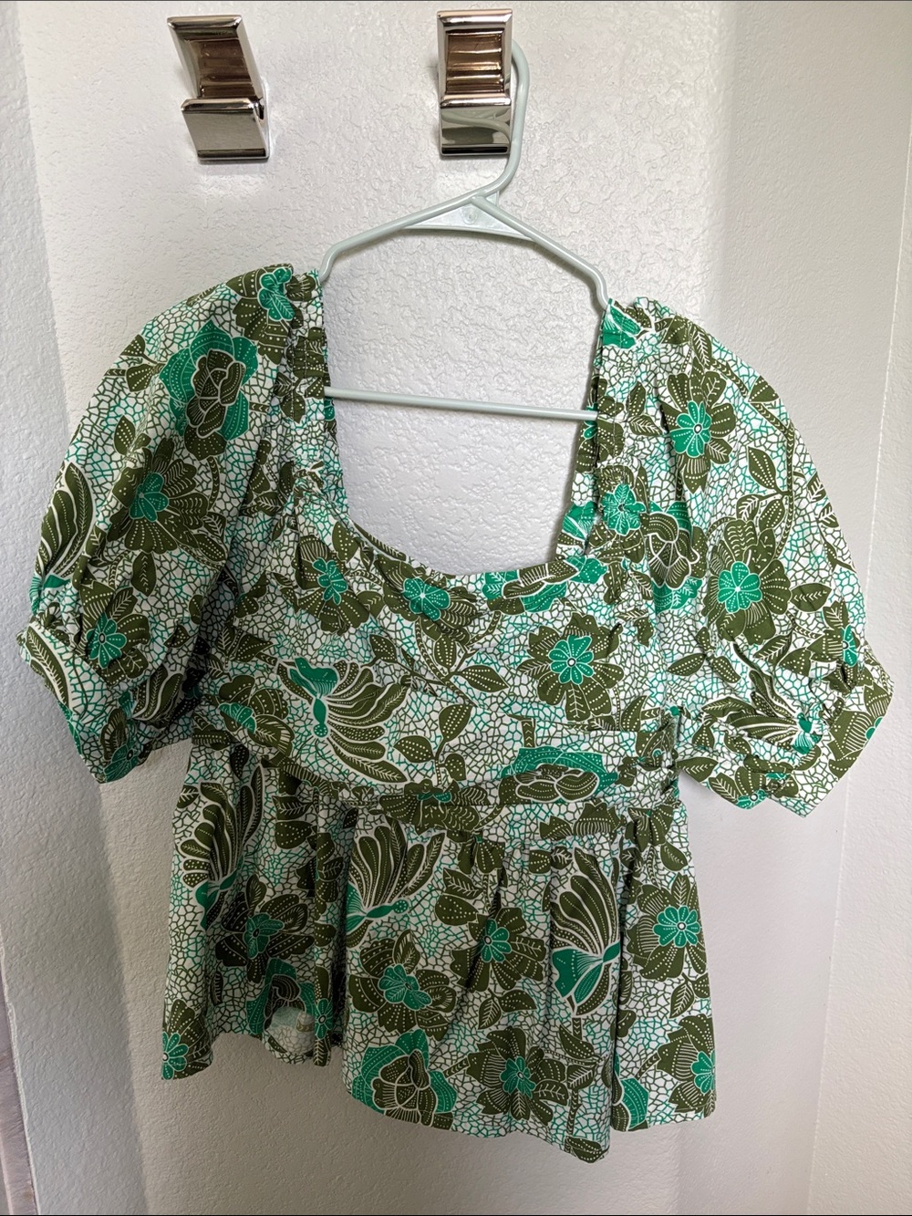 Anthropologie Nikasha Cotton Floral Puff Sleeve Peplum Top - Green
